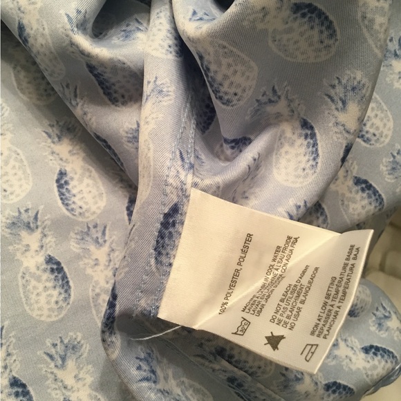 International Report Tropical Collection Mens small button down top - Picture 6 of 7